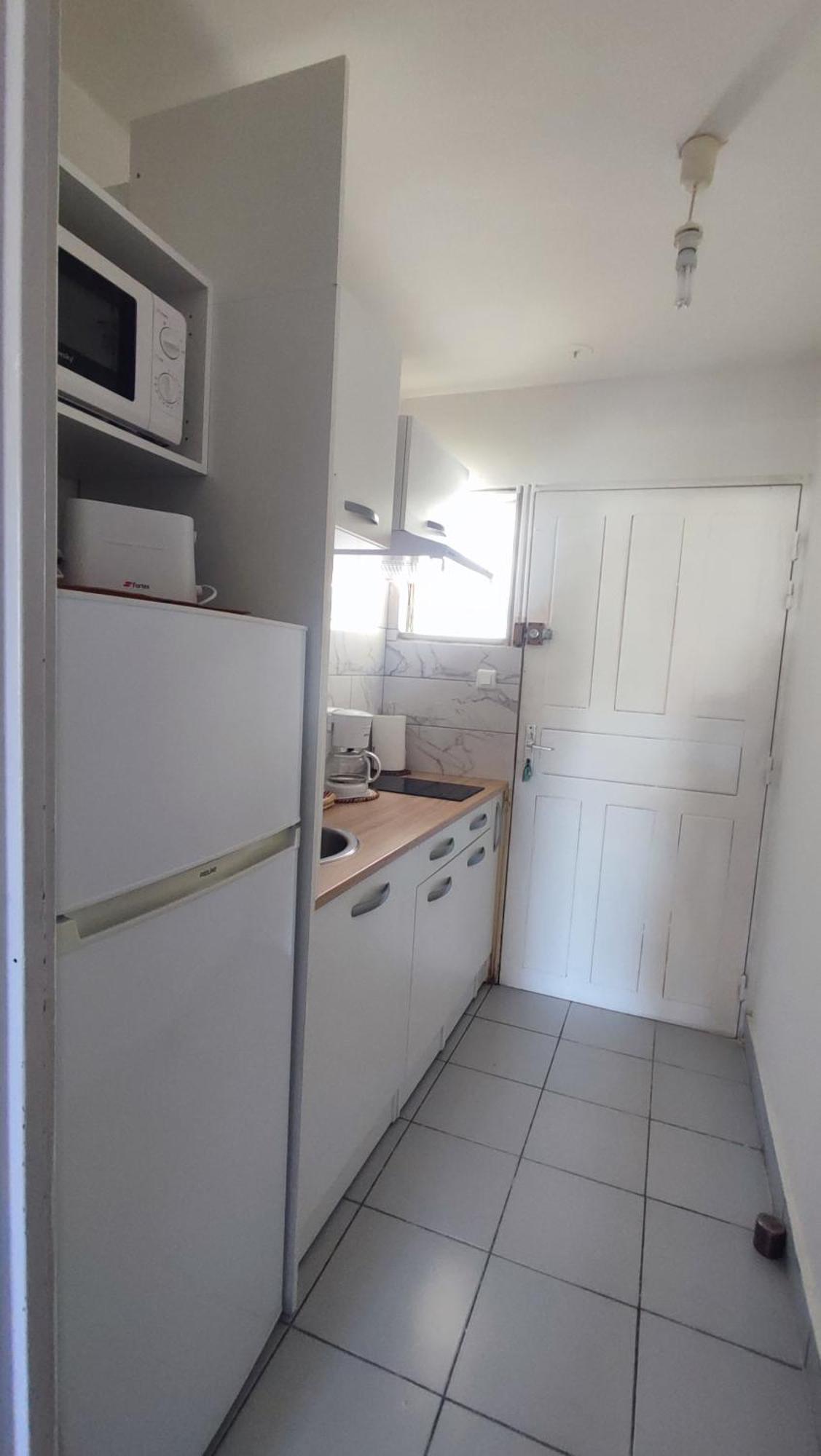 Appartement Les Franciseas à Saint-Gilles Les Bains Extérieur photo