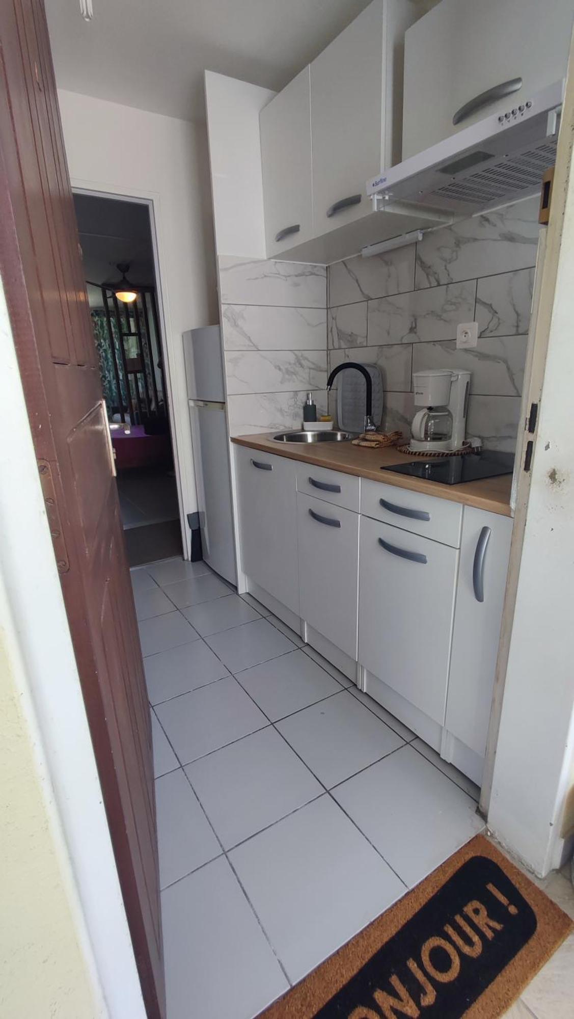 Appartement Les Franciseas à Saint-Gilles Les Bains Extérieur photo